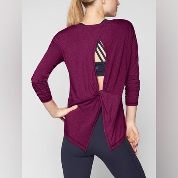 ATHLETA WOMENS ESSENCE TWIST LONG SLEEVE TOP IN Exotic Fuchsia Size M - Picture 12 of 12